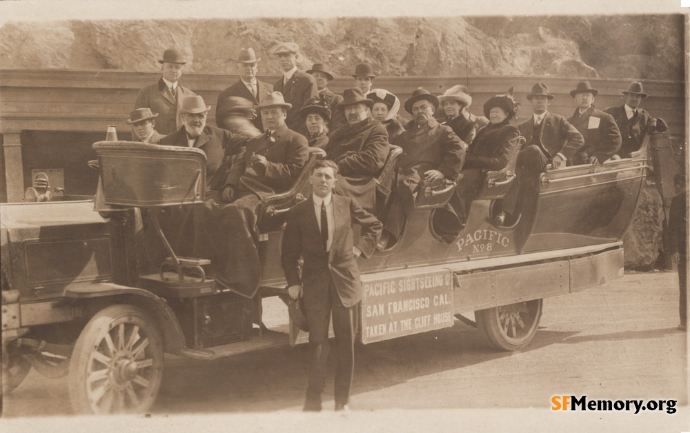 Cliff House Tour Bus
