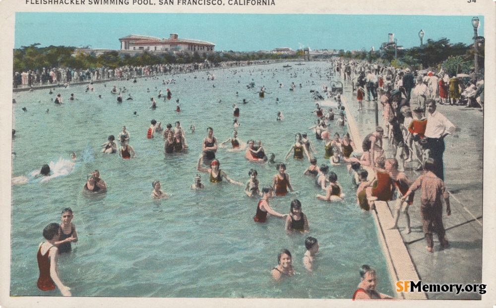 Fleishhacker Pool