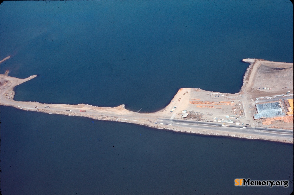 Emeryville Aerial