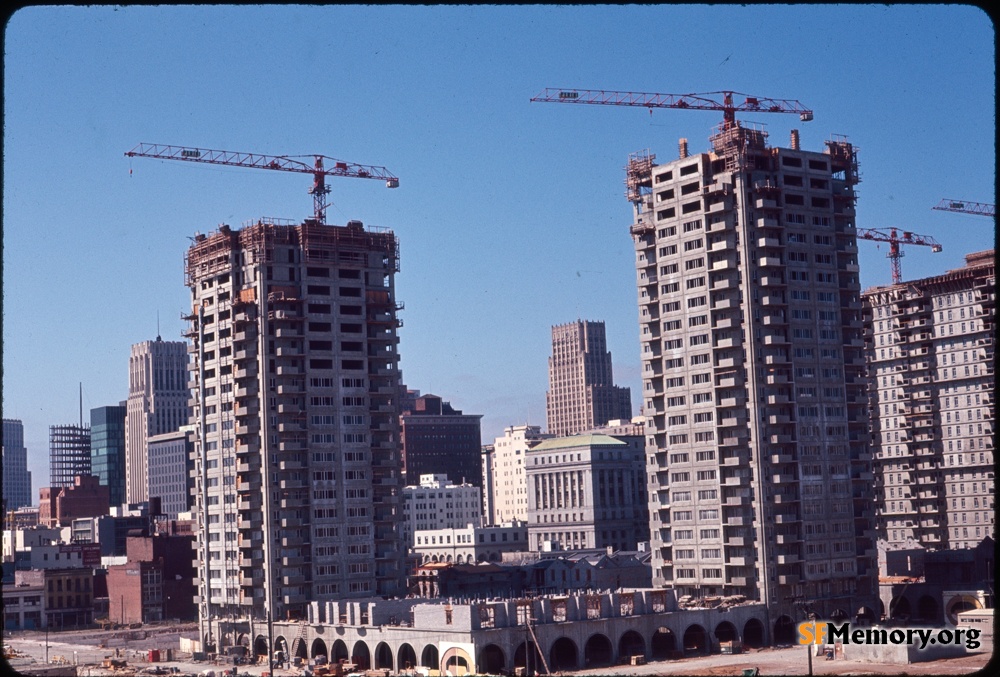 Golden Gateway Construction