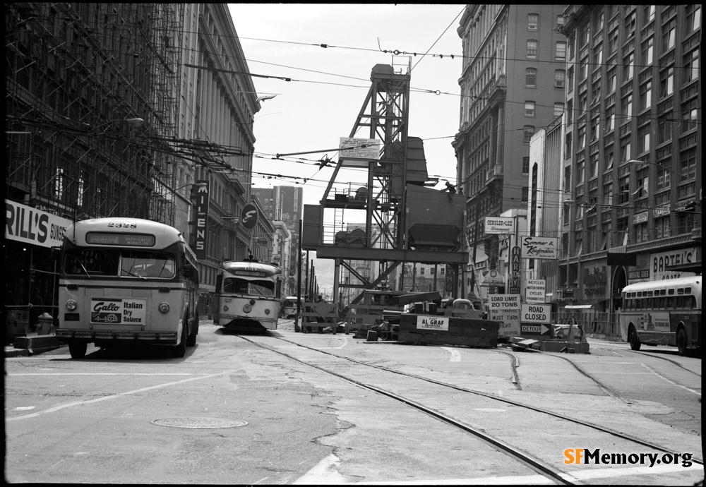 Market near 4th