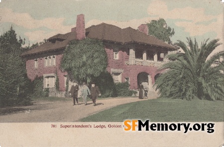 McLaren Lodge