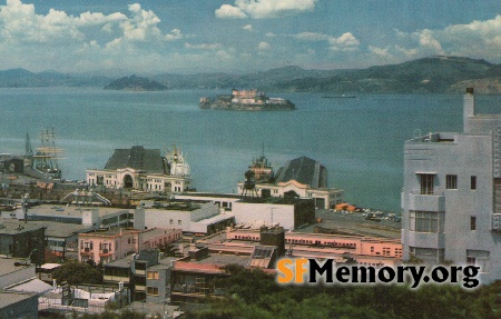 Alcatraz from SF