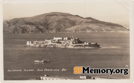 Alcatraz from SF
