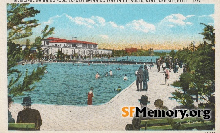 Fleishhacker Pool